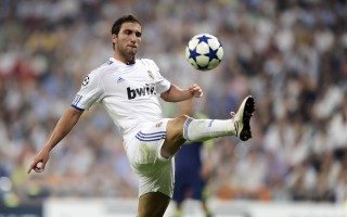 【爱游戏体育】戴奇执教新主张，嗓音成为训练一部分，对过往教练保持尊重